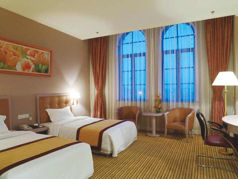 Hotel Newchalon 4*